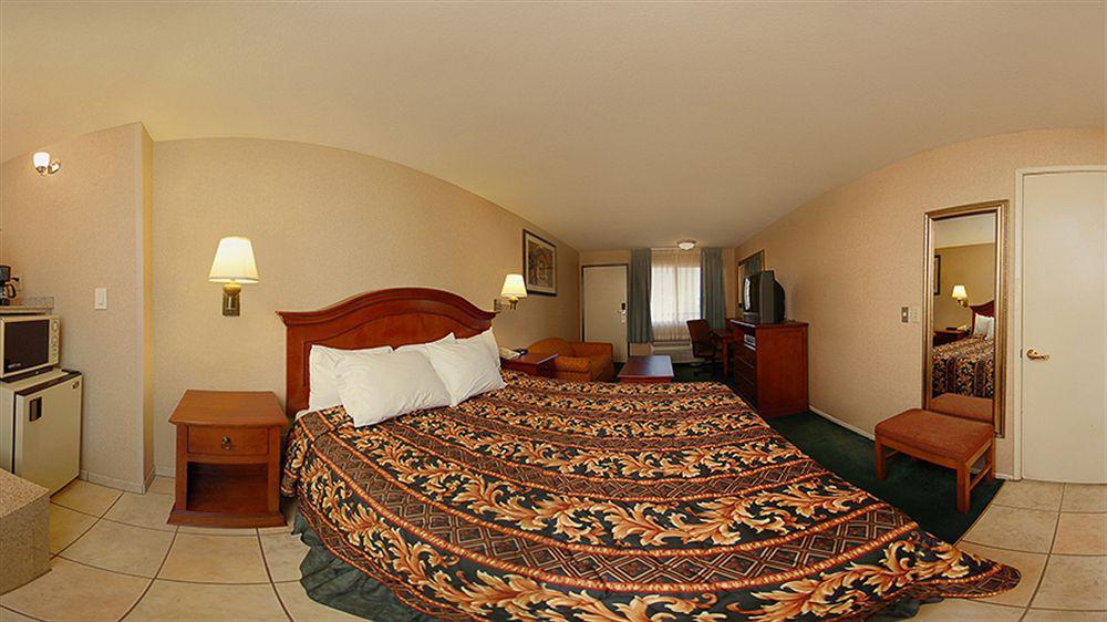 Days Inn By Wyndham Alhambra Ca Luaran gambar
